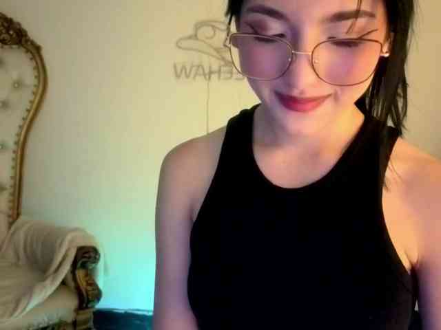 MAHYRA-TAY webcam
