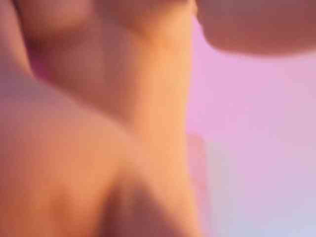 MAHYRA-TAY webcam