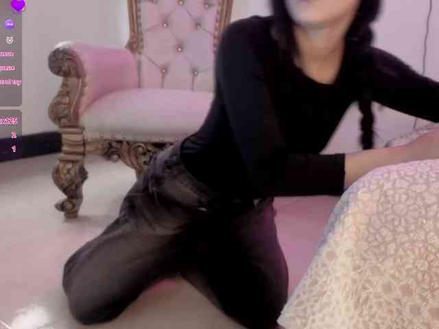 MAHYRA-TAY webcam