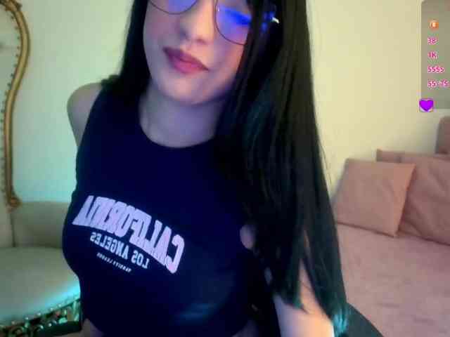 MAHYRA-TAY webcam
