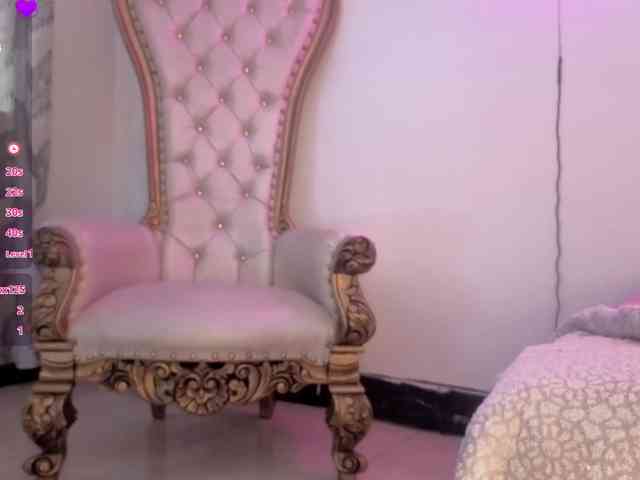 MAHYRA-TAY webcam