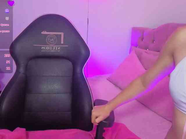 MAHYRA-TAY webcam
