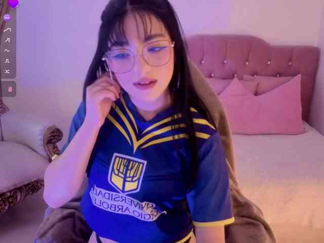 MAHYRA-TAY webcam