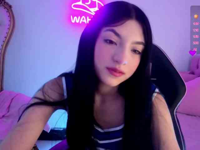 MAHYRA-TAY webcam