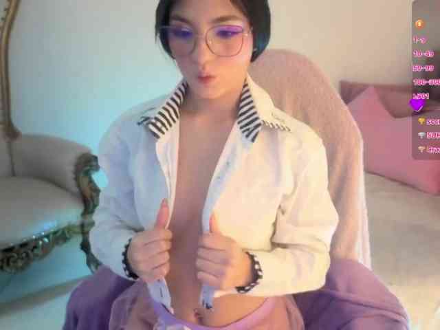 MAHYRA-TAY webcam