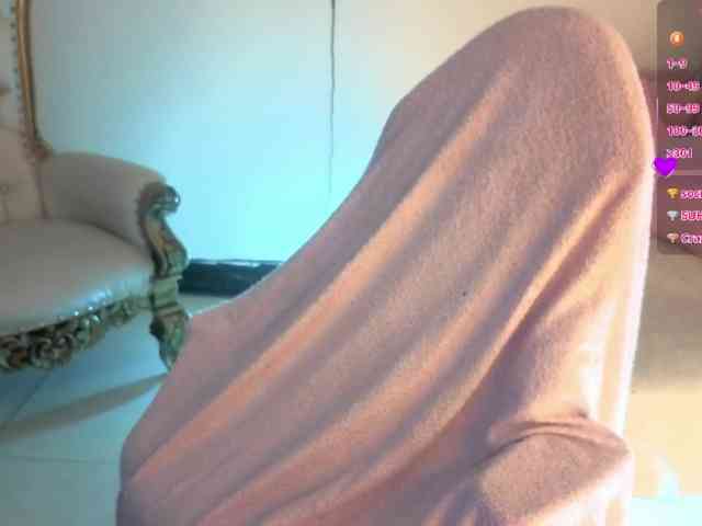 MAHYRA-TAY webcam