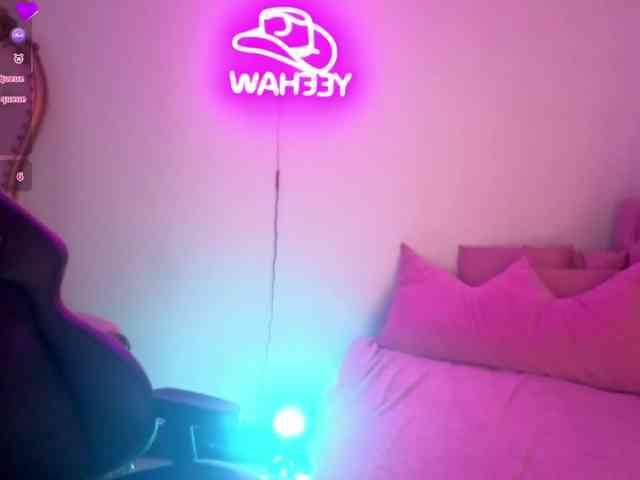 MAHYRA-TAY webcam