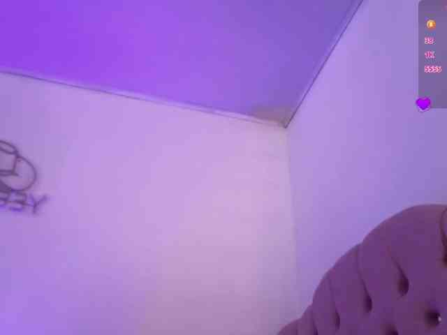 MAHYRA-TAY webcam