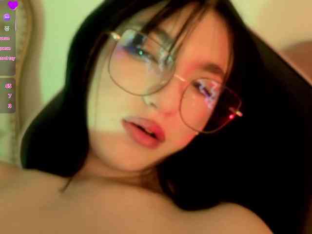 MAHYRA-TAY webcam
