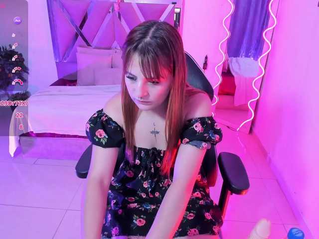 RIO-TAY1's BongaCams show and profile