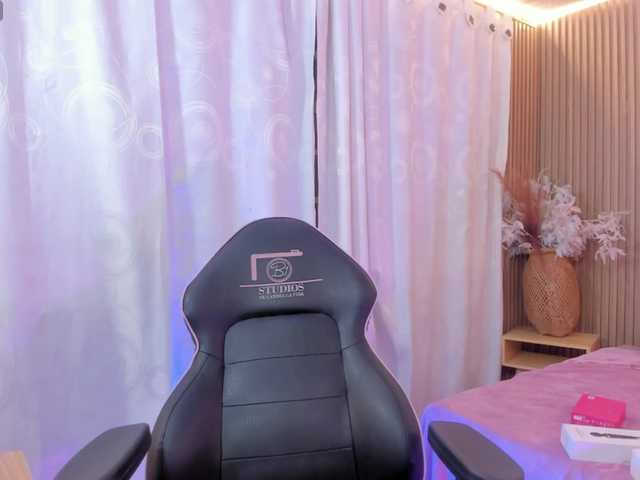 JENNA-TAY live webcam show