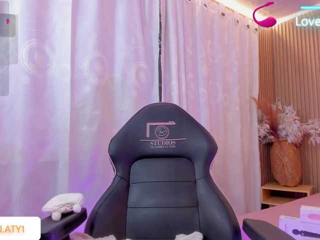JENNA-TAY live webcam show