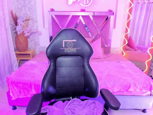 JENNA-TAY's BongaCams show and profile