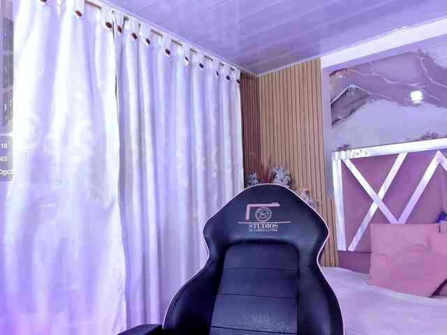 JENNA-TAY webcam