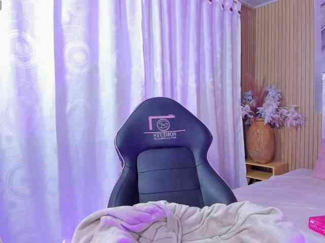 JENNA-TAY webcam