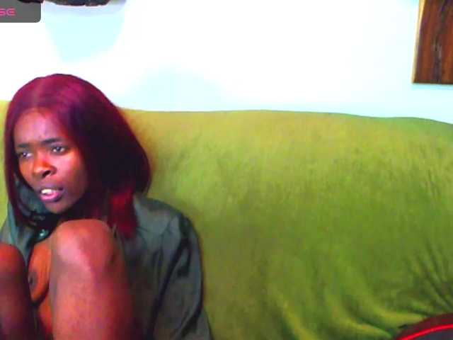 Natussi live cam on BongaCams