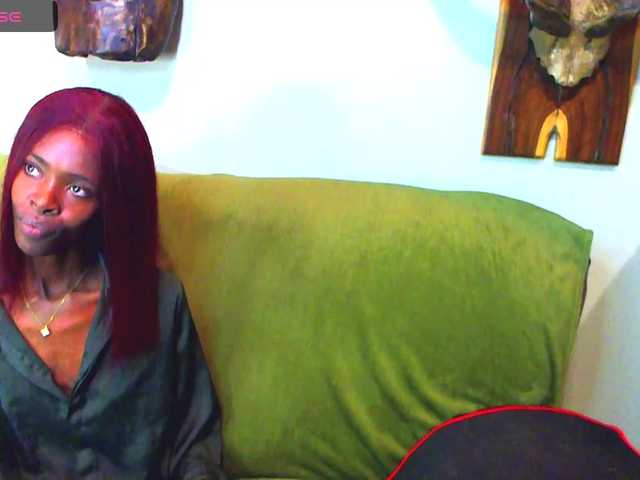 Natussi live cam on BongaCams