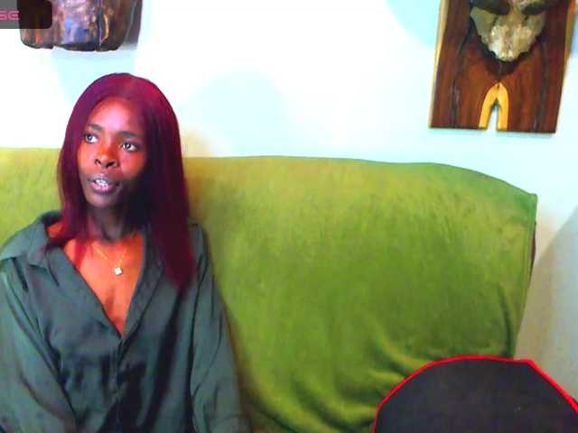 Natussi live cam on BongaCams