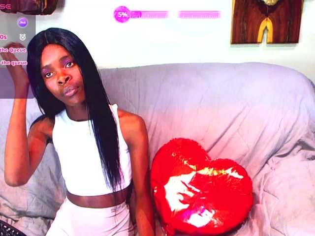 Natussi live cam on BongaCams