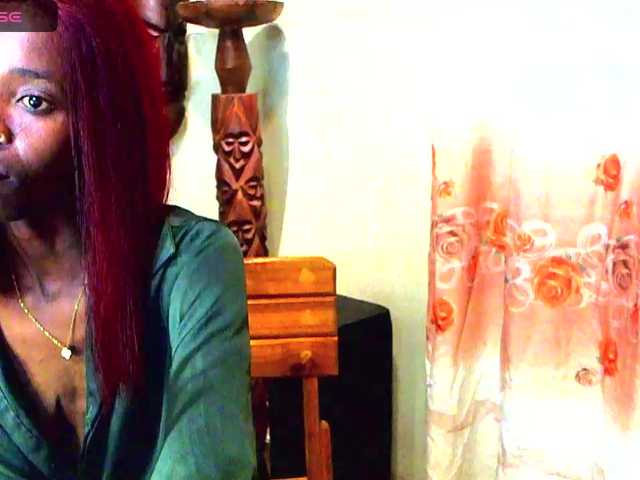 Natussi live cam on BongaCams
