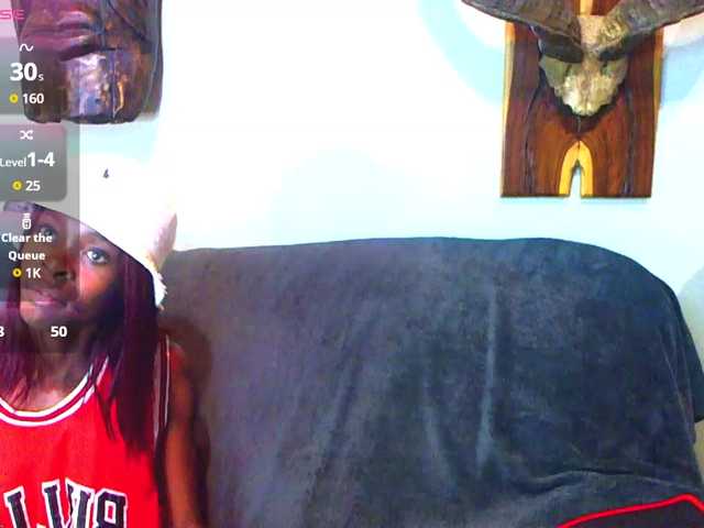 Natussi live cam on BongaCams