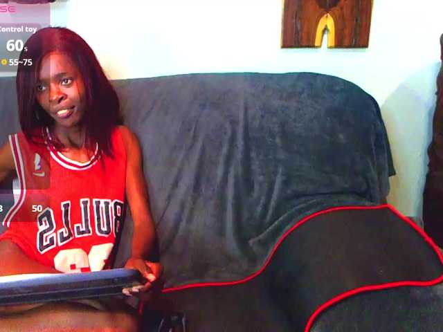 Natussi live cam on BongaCams