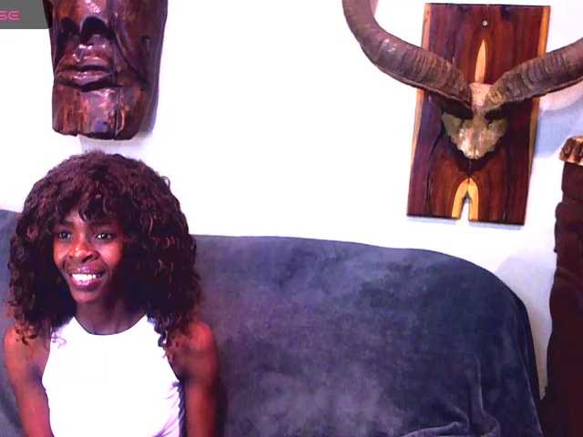 Natussi live cam on BongaCams