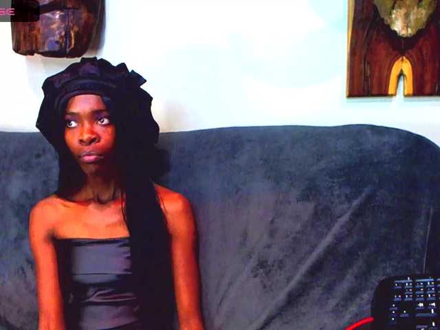 Natussi live cam on BongaCams