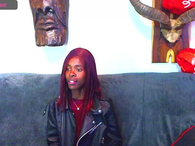 Natussi live cam on BongaCams