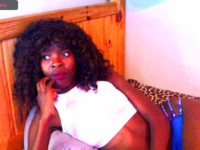 Natussi's BongaCams show and profile