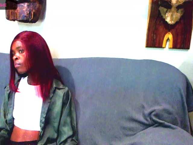Natussi live webcam show
