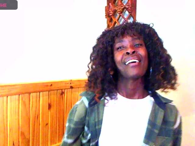 go to chat with Natussi