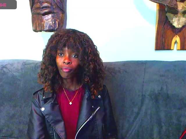 Natussi live cam on BongaCams