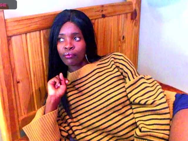 Natussi's BongaCams show and profile