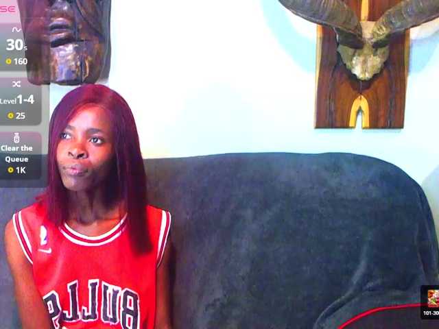 Natussi live cam on BongaCams
