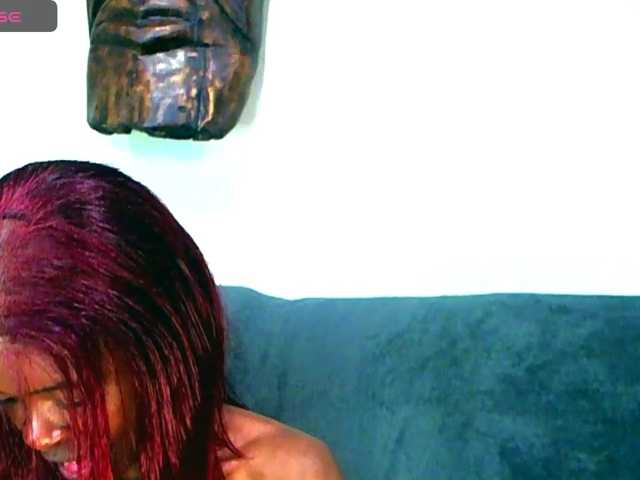 Natussi live cam on BongaCams
