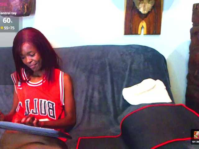 Natussi live cam on BongaCams