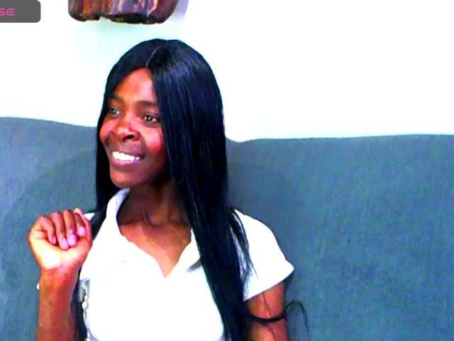Natussi, en directo ahora en BongaCams