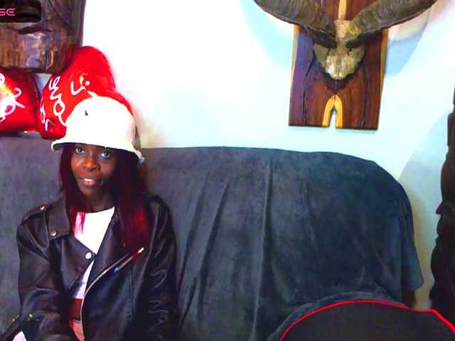 Natussi live cam on BongaCams