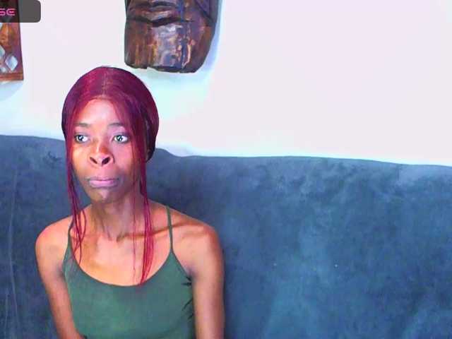 Natussi live cam on BongaCams