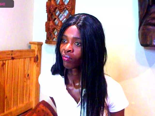 Natussi's BongaCams show and profile