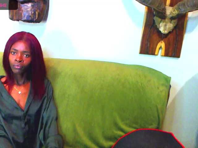 Natussi live cam on BongaCams