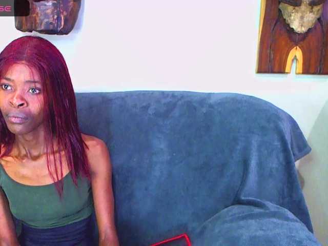 Natussi live cam on BongaCams
