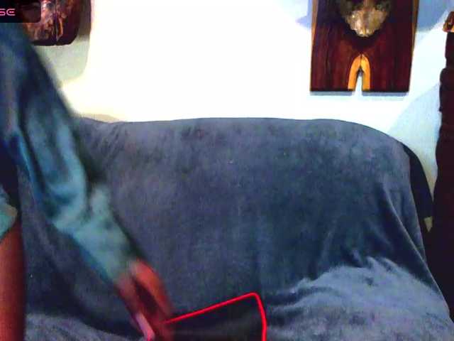 Natussi live webcam show