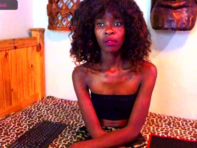 Natussi's BongaCams show and profile