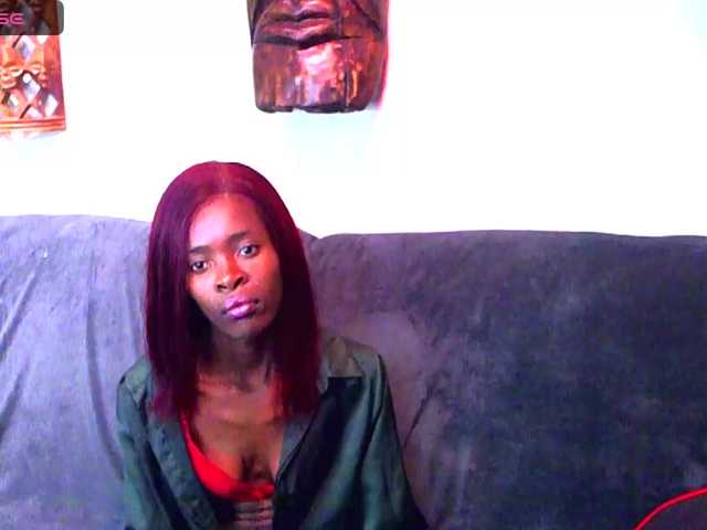 Natussi live cam on BongaCams