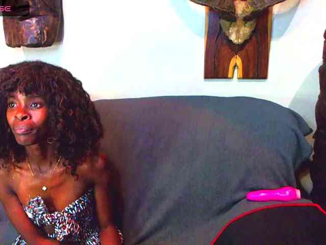 Natussi Sex Cam Show