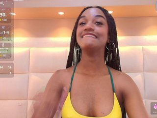 Chloebrunnie's Live Webcam