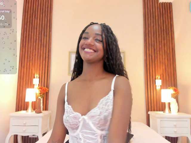 Chloebrunnie's BongaCams show and profile