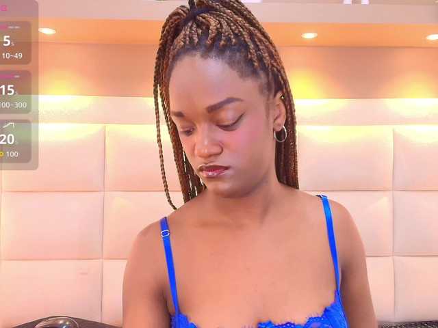 Chloebrunnie live cam on BongaCams